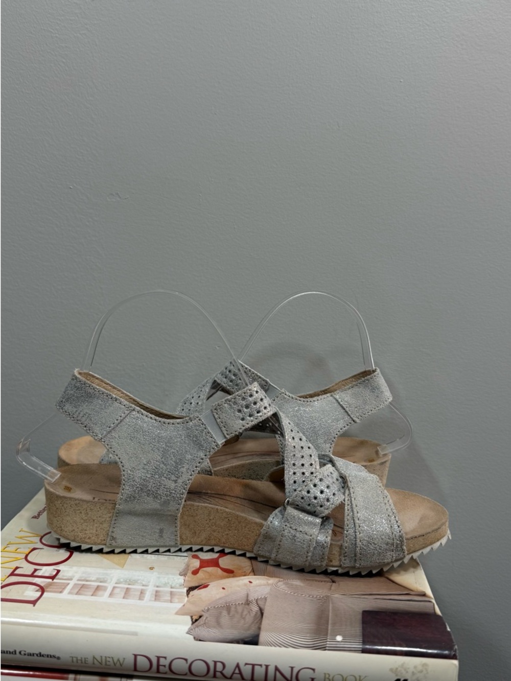 Josef Seibel Light Gray Suede Slingback Sandals Size 38 - Picture 11 of 14
